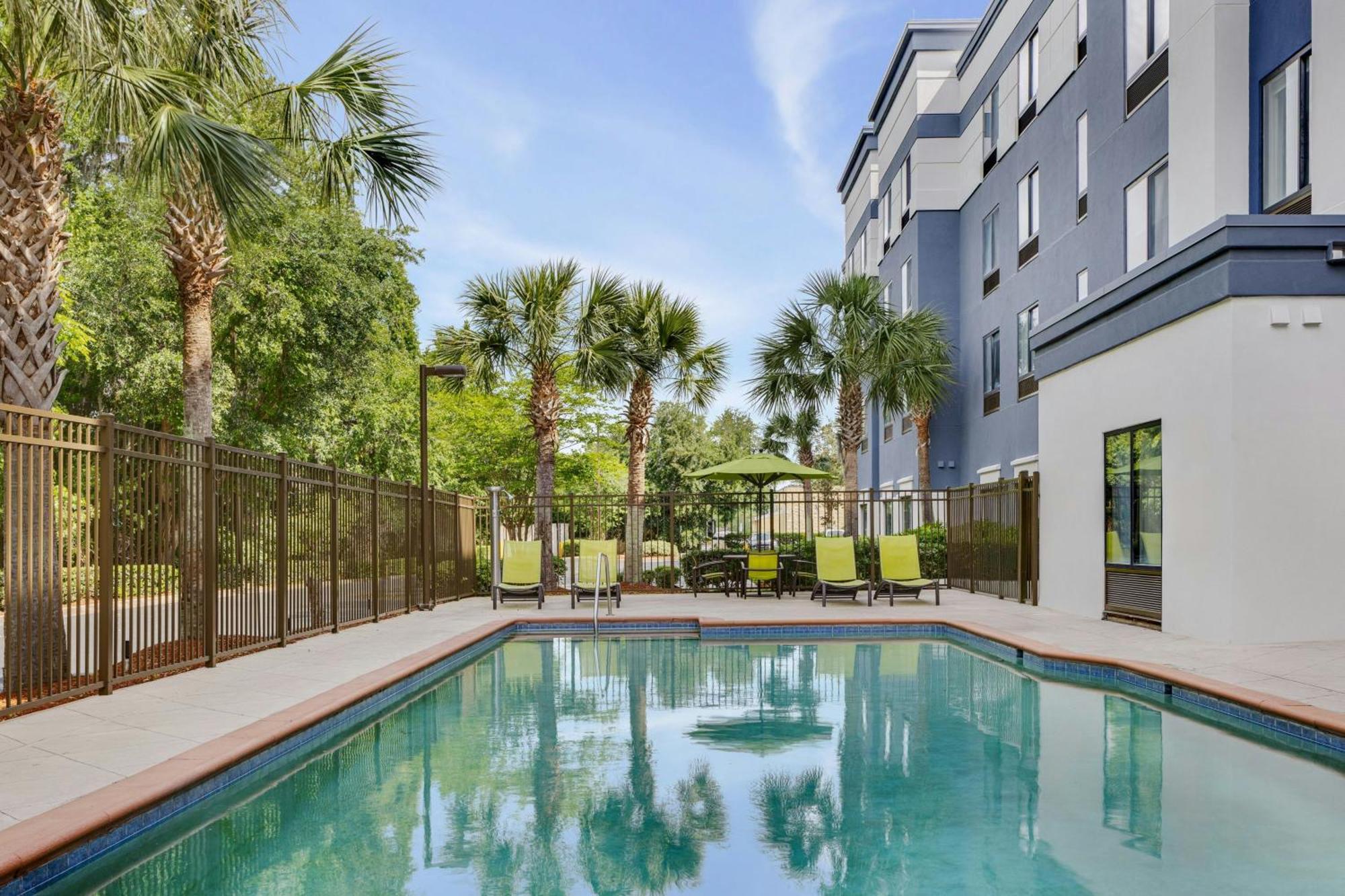 Springhill Suites By Marriott Jacksonville North I-95 Area Екстериор снимка